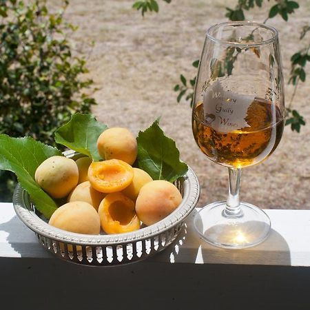 Вилла Whiskey Gully Wines Станторп Экстерьер фото